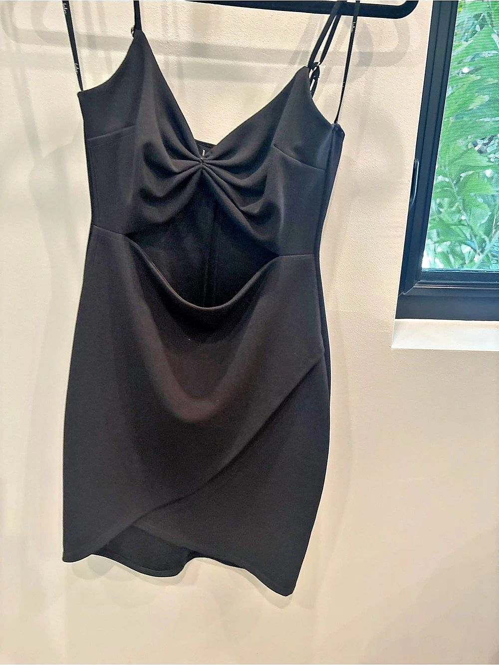 Lulus Must Be a Twist of Fate Black Bodycon Mini Dress Size Small